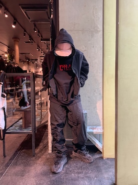 「A-COLD-WALL*(アコールドウォール)のアイテム(パンツ)」を使った、Shuto Shimanakaさん(メンズ・181cm)の冬コーディネート