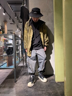 「ROYAL FLASH（ロイヤルフラッシュ）のアイテム（スウェット）」を使った、Shuto Shimanakaさん（メンズ・181cm）の春コーディネート