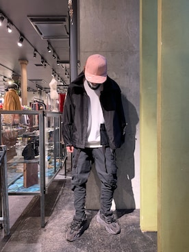 「ROYAL FLASH（ロイヤルフラッシュ）のアイテム（スウェット）」を使った、Shuto Shimanakaさん（メンズ・181cm）の春コーディネート