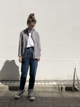 「and wander（アンドワンダー）のアイテム（ナイロンジャケット）」を使った、YOSHIHARUさん（レディース・168cm）の春コーディネート