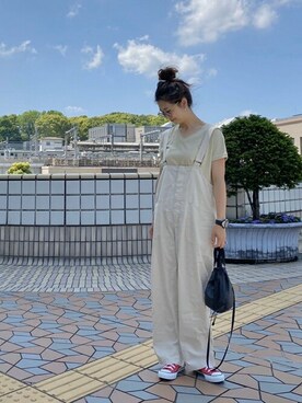 「MANASTASH（マナスタッシュ）のアイテム（サロペット/オーバーオール）」を使った、YOSHIHARUさん（レディース・168cm）の春コーディネート