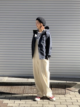 「MANASTASH（マナスタッシュ）のアイテム（オールインワン・サロペット）」を使った、YOSHIHARUさん（レディース・168cm）の冬コーディネート