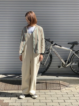 「MANASTASH（マナスタッシュ）のアイテム（オールインワン・サロペット）」を使った、YOSHIHARUさん（レディース・168cm）の冬コーディネート