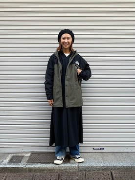 「アイテム（マウンテンパーカー）」を使った、YOSHIHARUさん（レディース・168cm）の秋コーディネート