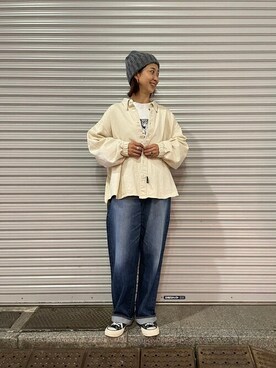 「MANASTASH（マナスタッシュ）のアイテム（ニットキャップ/ビーニー）」を使った、YOSHIHARUさん（レディース・168cm）の秋コーディネート