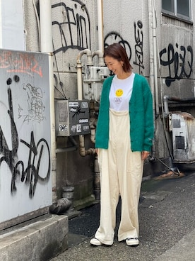 「MANASTASH（マナスタッシュ）のアイテム（オールインワン・サロペット）」を使った、YOSHIHARUさん（レディース・168cm）の秋コーディネート