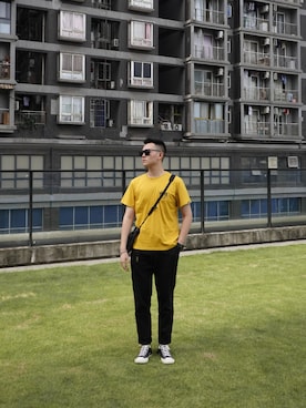 「Tシャツ」｜「アイテム（トップス、ゴールド系）」を使った、阳仔nsさん（メンズ・181cm）の夏コーディネート