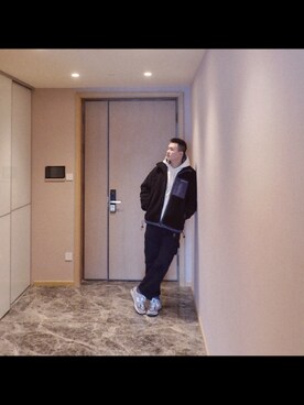 「通勤穿搭」｜「アイテム（その他シューズ）」を使った、阳仔nsさん（メンズ・181cm）の冬コーディネート