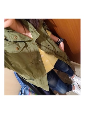 「Ungrid（アングリッド）のインディゴフレイドヘムストスリ（デニムパンツ）」を使った、akiさん（レディース・158cm）の冬コーディネート