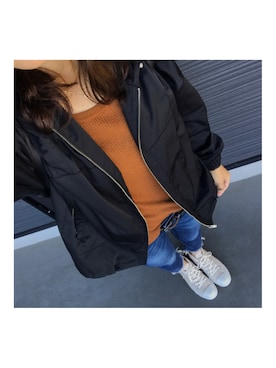 「Ungrid（アングリッド）のインディゴフレイドヘムストスリ（デニムパンツ）」を使った、akiさん（レディース・158cm）の秋コーディネート