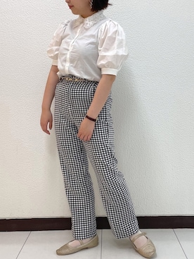 「襟付きトップス」｜「アイテム（スラックス）」を使った、sanaさん（レディース・157cm）の春コーディネート