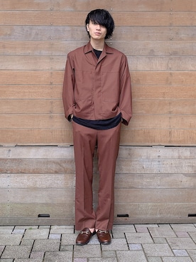 「markaware（マーカウェア）のアイテム（スラックス）」を使った、tsubasaさん（メンズ・177cm）の春コーディネート