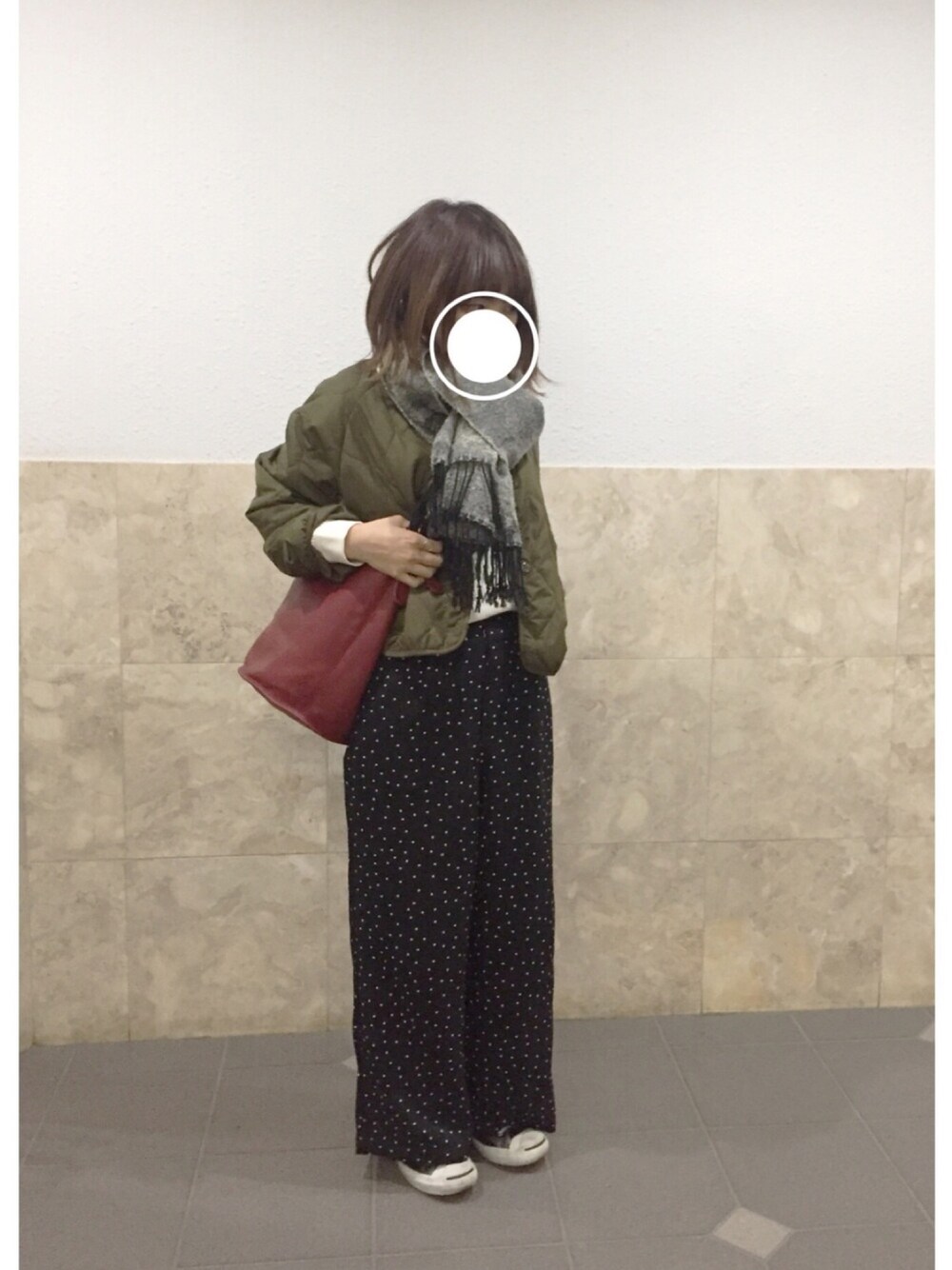 「old coach、ドットパンツ、キルティング、ライナーコート、カーキアウター、サーマル、ワッフル」｜「しまむらのアイテム（ジャケット/アウター、グリーン系）」を使った、remioさん（レディース・163cm）の春コーディネートの1枚目の写真