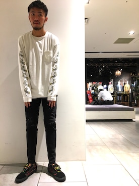 「surt（サート）のアイテム（パンツ）」を使った、大空さん（メンズ・177cm）の夏コーディネート