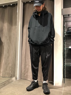 「OURET（オーレット）のアイテム（パンツ）」を使った、大空さん（メンズ・177cm）の春コーディネート