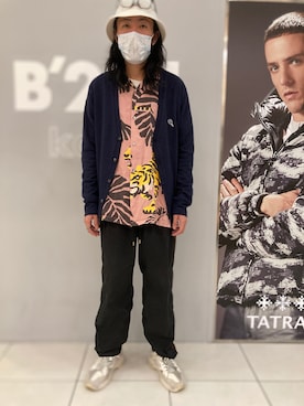 「B'2nd（ビーセカンド）のアイテム（シューズ）」を使った、大空さん（メンズ・177cm）の秋コーディネート