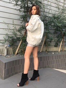 「EGOIST（エゴイスト）のアイテム（デニムジャケット）」を使った、EGOIST staffさん（レディース・165cm）の冬コーディネート