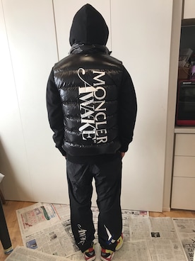 「AWAKE NY（アウェイクニューヨーク）のアイテム（ダウンベスト、ブラック系）」を使った、ハヤさん（メンズ・172cm）の冬コーディネート