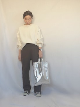 「ALLUMER（アリュメール）のアイテム（スウェット）」を使った、chanpekoさん（レディース・153cm）の冬コーディネート