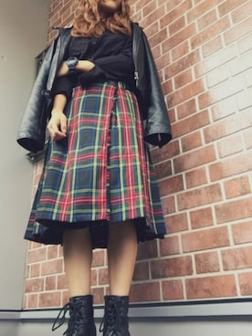 「マーチン」｜「アイテム（アナログ腕時計）」を使った、マナさん（レディース・153cm）の秋コーディネート