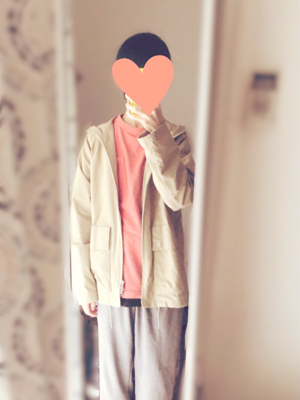 「シンプル、雨の日コーデ、ストリート、雨」｜「ANTIQULOTHESのアイテム（モッズコート、ベージュ系）」を使った、rakuru さん（メンズ・163cm）の夏コーディネートの1枚目の写真