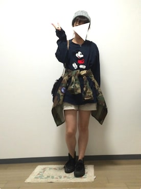 「RETRO GIRL（レトロガール）のアイテム（ニットキャップ/ビーニー）」を使った、yukahiroさん（レディース・160cm）の秋コーディネート
