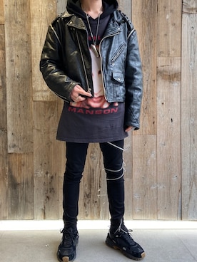 「ロイヤルフラッシュ」｜「アイテム（ライダースジャケット）」を使った、ゆうきさん（メンズ・174cm）の春コーディネート
