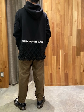 「ロイヤルフラッシュ」｜「アイテム（スラックス）」を使った、ゆうきさん（メンズ・174cm）の秋コーディネート