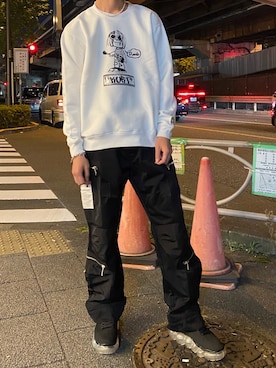 「ロイヤルフラッシュ」｜「アイテム（スウェット）」を使った、ゆうきさん（メンズ・174cm）の秋コーディネート