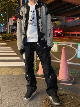 「ロイヤルフラッシュ」｜「アイテム（スウェット）」を使った、ゆうきさん（メンズ・174cm）の秋コーディネート