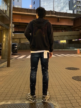「ロイヤルフラッシュ」｜「アイテム（スウェットパンツ）」を使った、ゆうきさん（メンズ・174cm）の冬コーディネート