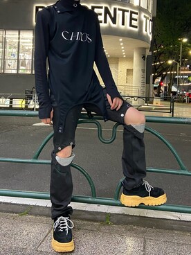 「JOHN LAWRENCE SULLIVAN（ジョンローレンスサリバン）のアイテム（トップス）」を使った、ゆうきさん（メンズ・174cm）の春コーディネート