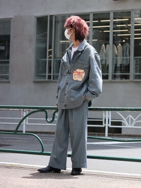 「ロイヤルフラッシュ」｜「アイテム（スラックス）」を使った、ゆうきさん（メンズ・174cm）の春コーディネート