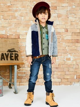 「アイテム（ミリタリージャケット）」を使った、KRIFF MAYERさん（キッズ・118cm）の秋コーディネート