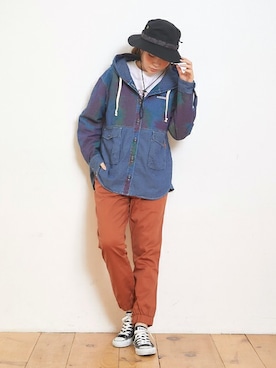 「KRIFF MAYER」｜「アイテム（スウェット）」を使った、KRIFF MAYERさん（レディース・163cm）の春コーディネート