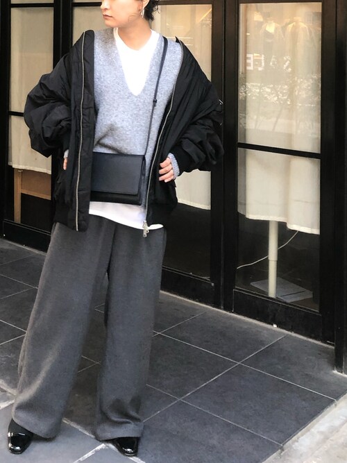 momoko sato使用「TODAYFUL（オーバーサイズギャザーMA-1）」的時尚穿搭