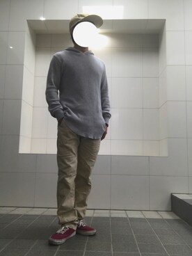 「AZUL by moussy（アズールバイマウジー）のアイテム（チノパンツ）」を使った、ASAKIさん（メンズ・163cm）の秋コーディネート
