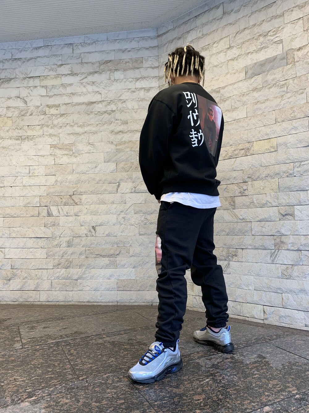 LONELY/論理（ロンリー）の「LONELY(論理)×BLACKRAIN/ロンリー