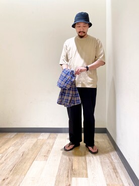 「URTECH」｜「アイテム（帽子）」を使った、ながたさん（メンズ・178cm）の夏コーディネート