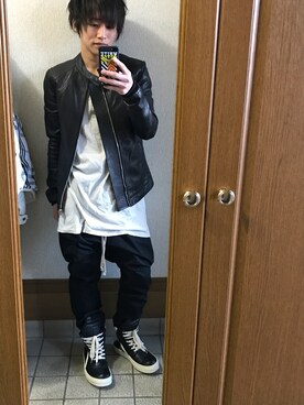 「Rick Owens（リックオウエンス）のアイテム（ライダースジャケット）」を使った、CHAPPY_HAPPYさん（メンズ・168cm）の春コーディネート