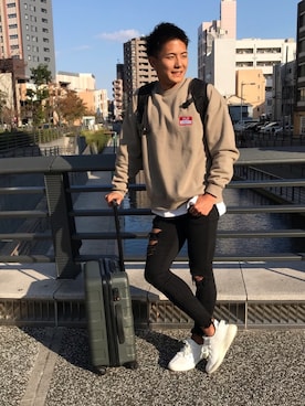 「イージーブースト」｜「アイテム（スウェット）」を使った、かんじさん（メンズ・173cm）の秋コーディネート