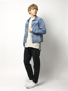 「NUMERALS（ヌメラルズ）のアイテム（Tシャツ/カットソー）」を使った、Ryoさん（メンズ・173cm）の春コーディネート