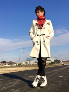 「アイテム（ダッフルコート、ホワイト系）」を使った、SHINSUKEさん（メンズ・179cm）の冬コーディネート
