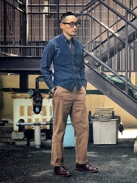 「CROWDED CLOSET（クラウデッドクローゼット）のアイテム」を使った、Leeさん（メンズ・174cm）の春コーディネート