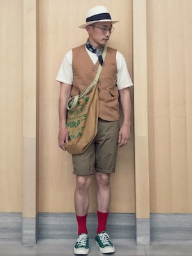 「アイテム（ベスト）」を使った、Leeさん（メンズ・174cm）の夏コーディネート