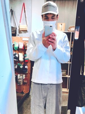 「MUJI Labo（ムジラボ）のアイテム（シャツ/ブラウス、ホワイト系）」を使った、Martiniさん（メンズ・172cm）の冬コーディネート