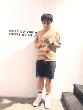 「URBAN RESEARCH（アーバンリサーチ）のアイテム（Tシャツ/カットソー、ブラウン系）」を使った、Martiniさん（メンズ・172cm）の春コーディネート