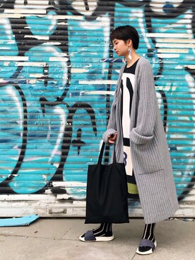 「アイテム（その他アウター、シルバー系）」を使った、Jacinta さん（レディース・162cm）の春コーディネート