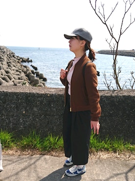 「SEVENDAYS=SUNDAY（セブンデイズサンデイ）のアイテム（スニーカー）」を使った、uiさん（レディース・155cm）の春コーディネート