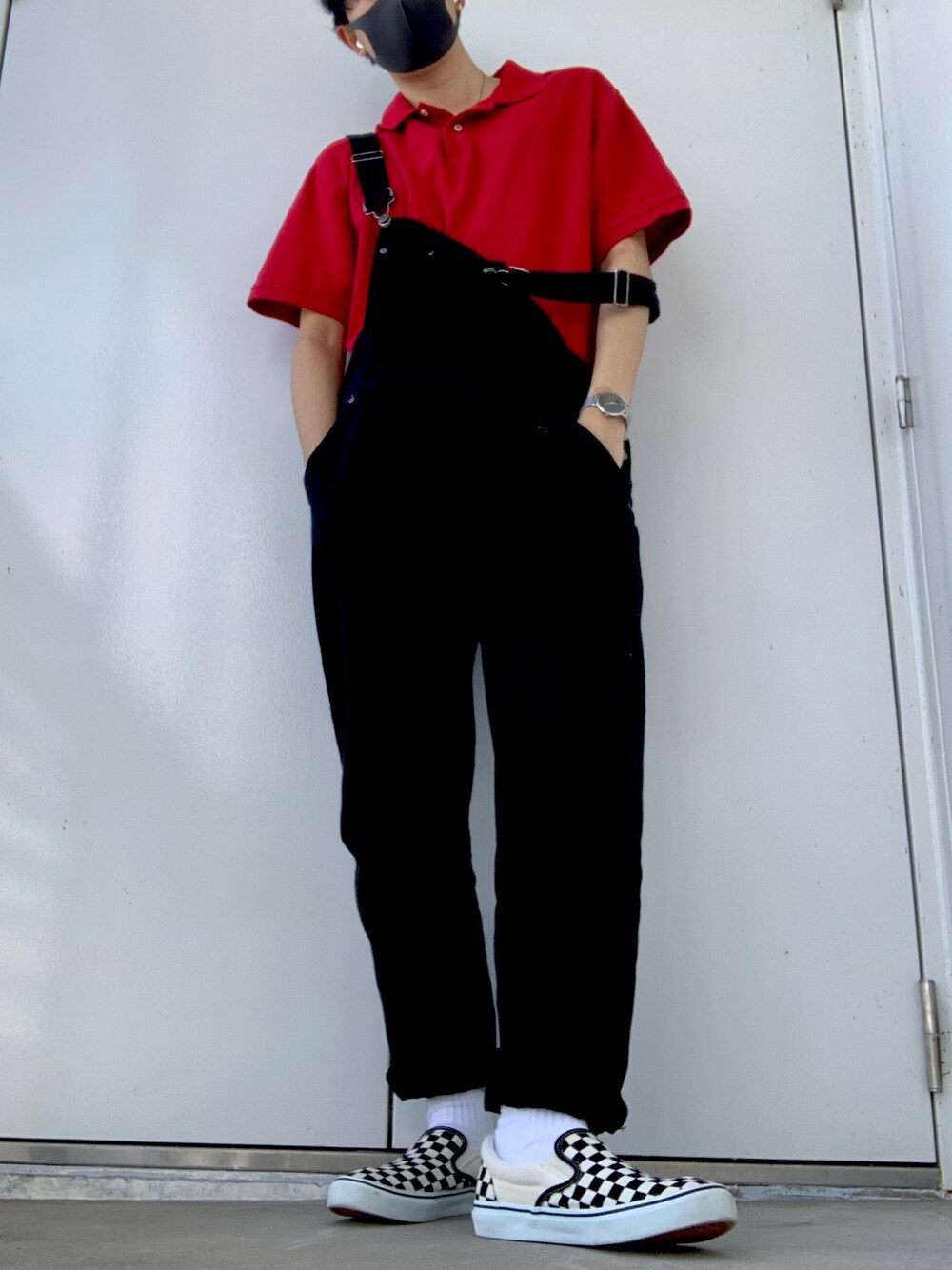 「オーバーオール」｜「usedのアイテム（トップス、レッド系）」を使った、duoさん（メンズ・181cm）の夏コーディネートの1枚目の写真